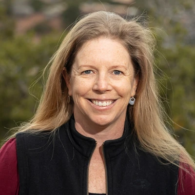 Jennifer Dunne