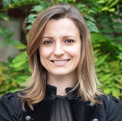 Corina Tarnita